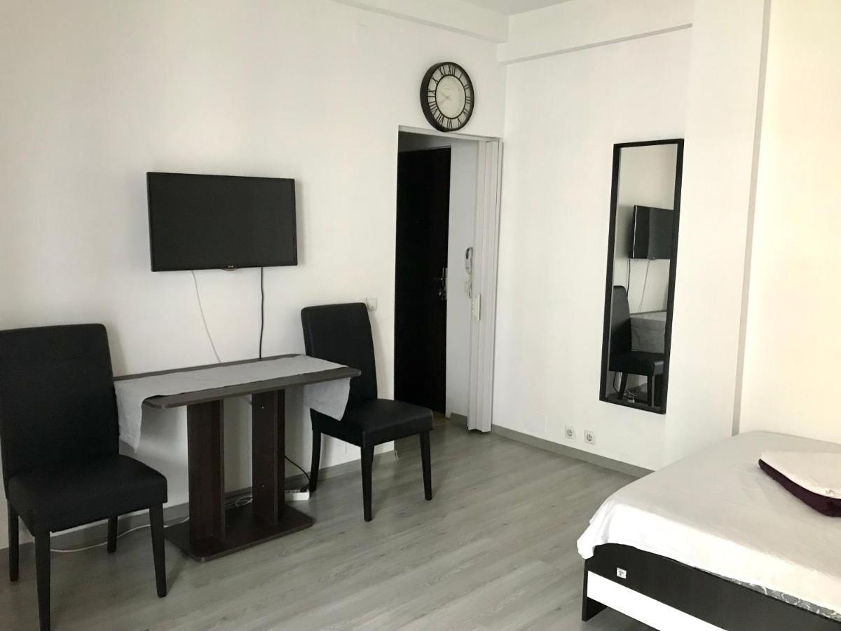 Stefan Cel Mare-Central Room Bucarest Esterno foto